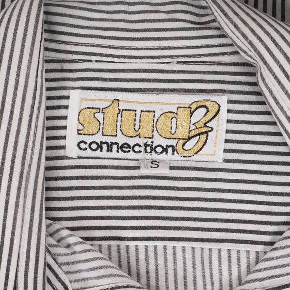90's Vintage Stud3 Connection w/ Rabbit, Turtle, Snake, Star Patches Size Small - Picture 5 of 8